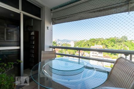 Varanda Sala de apartamento à venda com 3 quartos, 112m² em Ingá, Niterói