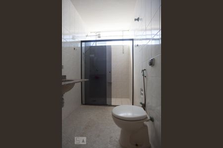 Banheiro de apartamento para alugar com 2 quartos, 95m² em Centro, Campinas
