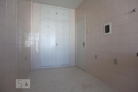 Cozinha de apartamento para alugar com 2 quartos, 95m² em Centro, Campinas