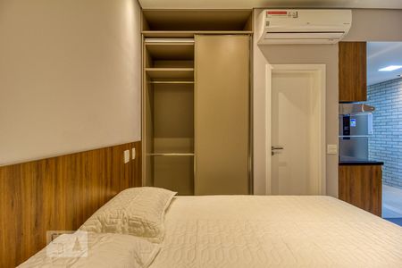 Armário de kitnet/studio para alugar com 1 quarto, 46m² em Moema, São Paulo