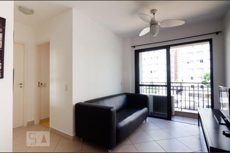 Sala de apartamento para alugar com 2 quartos, 43m² em Cambuí, Campinas