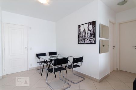 Sala de apartamento para alugar com 2 quartos, 43m² em Cambuí, Campinas