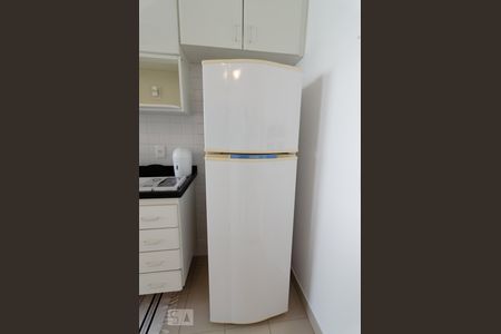 Cozinha de apartamento para alugar com 2 quartos, 43m² em Cambuí, Campinas