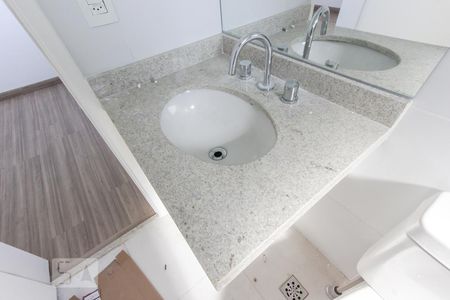 banheiro suíte de apartamento à venda com 2 quartos, 57m² em Vila Andrade, São Paulo