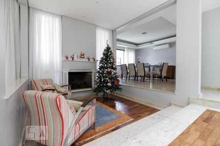 Sala de casa de condomínio para alugar com 4 quartos, 400m² em Alphaville Residencial Um, Barueri