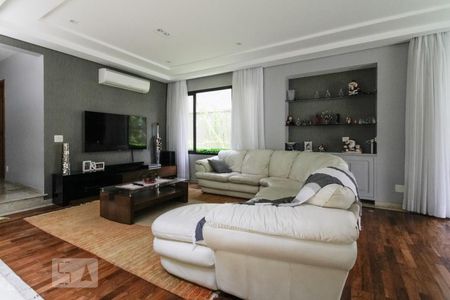 Sala de casa de condomínio para alugar com 4 quartos, 400m² em Alphaville Residencial Um, Barueri