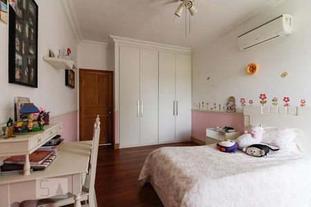 Casa de condomínio para alugar com 400m², 4 quartos e 4 vagas Casa de condomínio para alugar com 400m², 4 quartos e 4 vagasQuarto 1