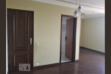 Apartamento à venda com 90m², 2 quartos e 2 vagasSala