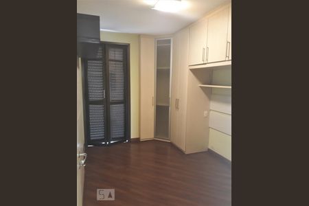 Apartamento à venda com 90m², 2 quartos e 2 vagasSuíte