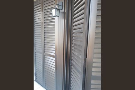 Apartamento à venda com 90m², 2 quartos e 2 vagasVaranda