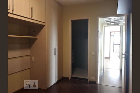 Apartamento à venda com 90m², 2 quartos e 2 vagasSuíte