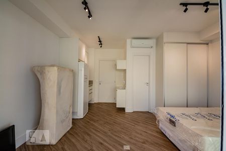 Studio à venda com 34m², 1 quarto e 1 vagaDormitório