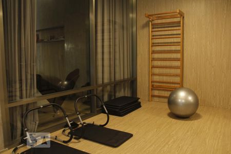 Studio à venda com 28m², 1 quarto e sem vagaAcademia