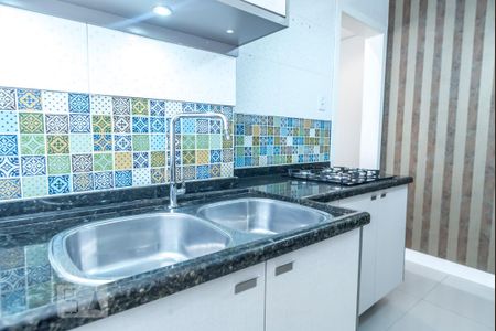 Apartamento para alugar com 100m², 3 quartos e sem vaga Apartamento para alugar com 100m², 3 quartos e sem vagaCozinha