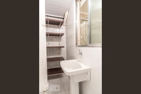 Apartamento para alugar com 100m², 3 quartos e sem vaga Apartamento para alugar com 100m², 3 quartos e sem vagaÁrea de Serviço