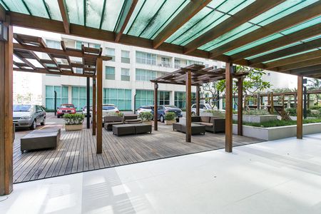 Apartamento para alugar com 75m², 2 quartos e 1 vagaLounge