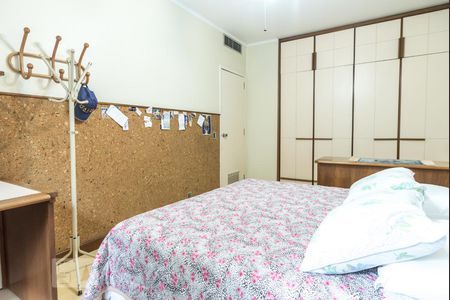 Casa para alugar com 416m², 5 quartos e 4 vagasQuarto 2