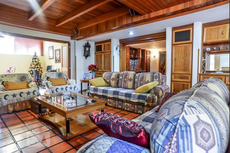 Casa para alugar com 416m², 5 quartos e 4 vagasSala 2