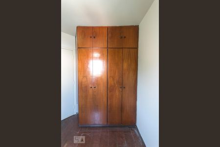 Quarto 1  de apartamento à venda com 2 quartos, 54m² em Aclimação, São Paulo