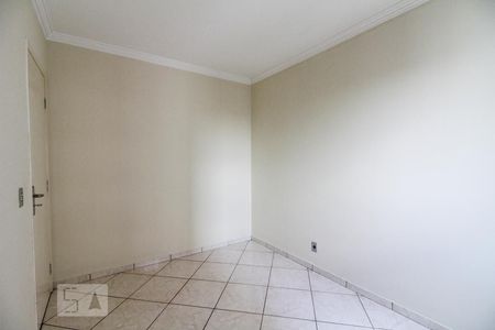 Quarto 1 de apartamento para alugar com 3 quartos, 61m² em Km 18, Osasco