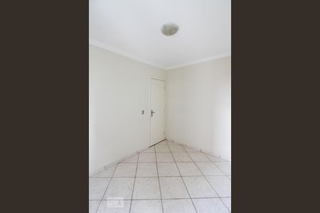 Quarto 1 de apartamento para alugar com 3 quartos, 61m² em Km 18, Osasco
