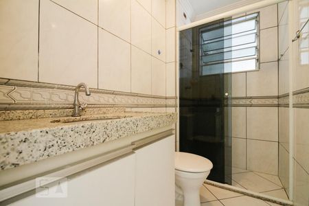 Banheiro de apartamento para alugar com 3 quartos, 61m² em Km 18, Osasco