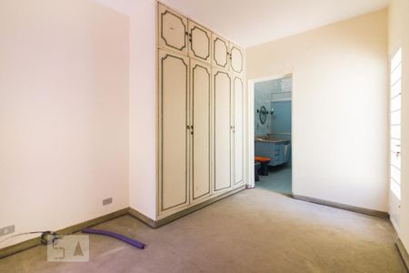 Casa para alugar com 240m², 4 quartos e 3 vagasSuite 2