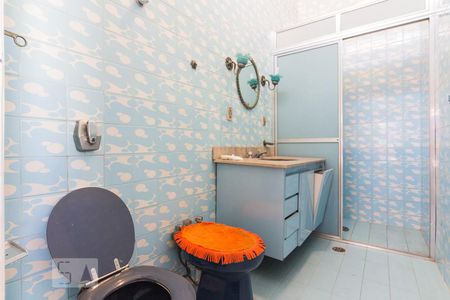 Casa para alugar com 240m², 4 quartos e 3 vagasBanheiro Suite 2