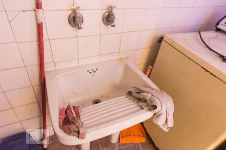 Casa para alugar com 240m², 4 quartos e 3 vagasArea de Servico