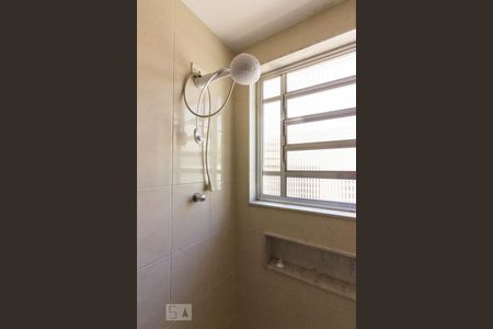 Casa para alugar com 240m², 4 quartos e 3 vagasBanheiro Suite 3