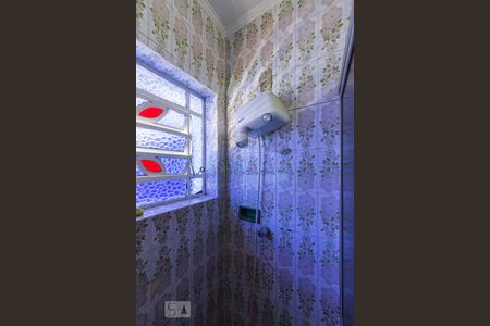 Casa para alugar com 240m², 4 quartos e 3 vagasBanheiro Suite 1