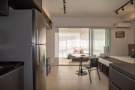 Studio para alugar com 35m², 1 quarto e 1 vaga Studio para alugar com 35m², 1 quarto e 1 vagaCozinha