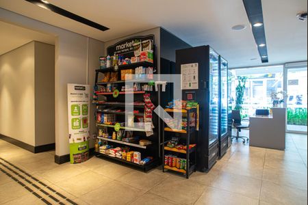Studio para alugar com 35m², 1 quarto e 1 vaga Studio para alugar com 35m², 1 quarto e 1 vagaÁrea comum - Mercadinho/Recepção