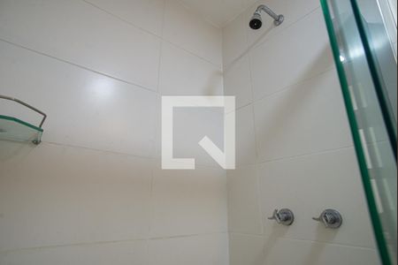 Studio para alugar com 35m², 1 quarto e 1 vaga Studio para alugar com 35m², 1 quarto e 1 vagaBanheiro