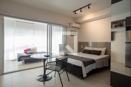 Sala/Quarto de kitnet/studio para alugar com 1 quarto, 35m² em Consolação, São Paulo