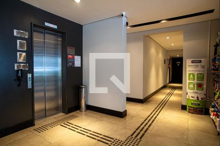 Studio para alugar com 35m², 1 quarto e 1 vaga Studio para alugar com 35m², 1 quarto e 1 vagaÁrea comum - Elevador