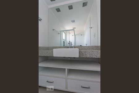 Apartamento para alugar com 2 quartos, 70m² em Vila Nova Conceição, São Paulo