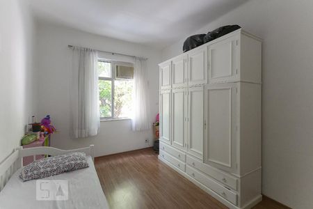 Apartamento à venda com 108m², 3 quartos e sem vagaQuarto 2