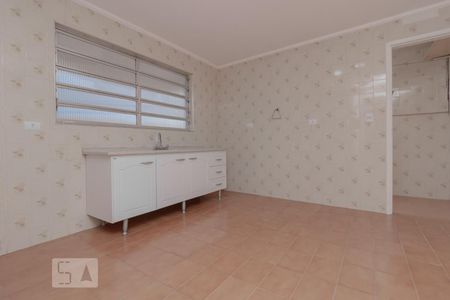 Cozinha de casa à venda com 2 quartos, 80m² em Vila Brasilina, São Paulo