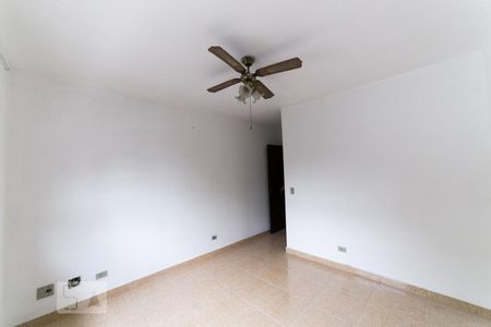 Casa à venda com 125m², 3 quartos e 2 vagasSuíte