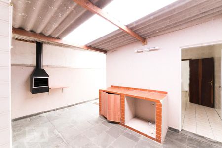 Casa à venda com 125m², 3 quartos e 2 vagasQuintal