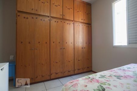 Quarto de apartamento à venda com 1 quarto, 44m² em Bosque, Campinas