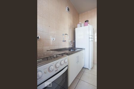Cozinha de apartamento à venda com 1 quarto, 44m² em Bosque, Campinas