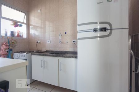 Cozinha de apartamento à venda com 1 quarto, 44m² em Bosque, Campinas