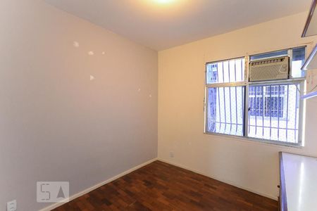 Apartamento à venda com 120m², 3 quartos e 2 vagasQuarto 1