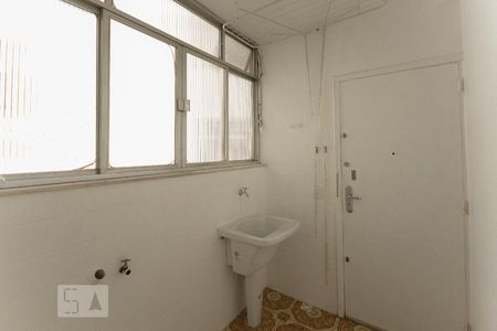 Apartamento à venda com 120m², 3 quartos e 2 vagasÁrea de serviço