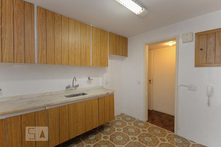 Apartamento à venda com 120m², 3 quartos e 2 vagasCozinha
