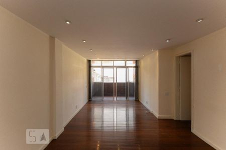 Sala de apartamento à venda com 3 quartos, 120m² em Tijuca, Rio de Janeiro