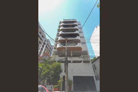 Apartamento à venda com 120m², 3 quartos e 2 vagasFachada