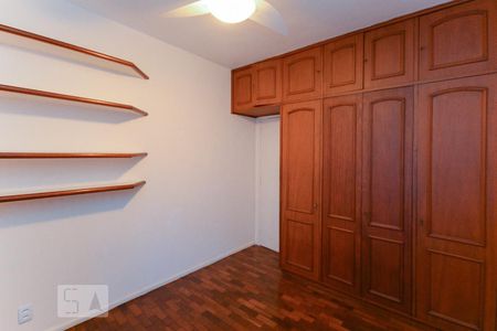 Apartamento à venda com 120m², 3 quartos e 2 vagasQuarto 2